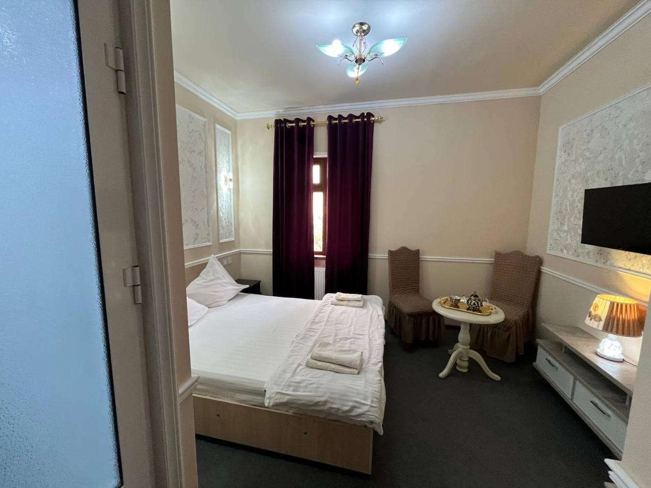 Aisha Otel Semerkant Dış mekan fotoğraf
